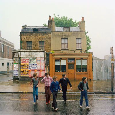 Yorkshire City, Leeds Art Gallery, London Street Photography, Waterloo Road, British Culture, Hackney London, London Dreams, Leeds City, London Aesthetic