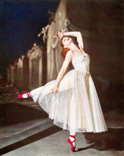 Japanese Ballet, The Red Shoes, Red Shoes, Art Inspo, Ballet, Red, Beauty, Art