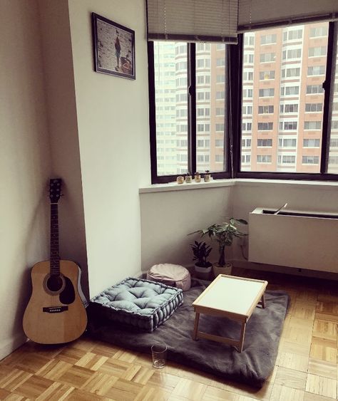 Meditation corner for daily meditation and yoga practice. Decorated with floor cushion, meditation pillow, live in-house plants, guitar and a photo I clicked in Lake District, UK. Floor Study Space, Small Meditation Corner, Home Meditation Room, Meditation Nook, Yoga Corner, Floor Desk, Ideal Lifestyle, Music Corner, Apartment Checklist