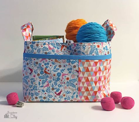 Pattern Review: Noodlehead Handy Sewing Bag Diy Fabric Gift Bags, Quilting Bag, Acorn Pattern, Fabric Gift Bag, Woodland Fabric, Fabric Tote Bag, Reusable Gift Bags, Dmc Embroidery Floss, Felt Embroidery