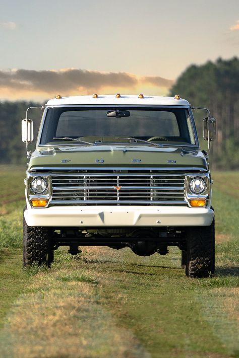 Take the backroads. Velocity's 1969 Ford F-250. Ford Trucks For Sale, Classic Trucks Vintage, Old Ford Truck, 1979 Ford Truck, American Pickup Trucks, American Trucks, Cool Car Accessories, Old Ford Trucks, Classic Ford Trucks