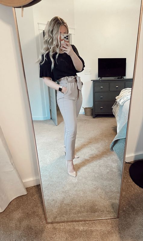 #fashion #style #styling #ltkstyletip #inspiration #workwear Dressy Casual Summer Outfits For Women, Cosmetology Interview Outfit, Ulta Outfits, Reporter Outfit, Realtor Fashion, Mission Outfits, Realtor Outfits, All Black Outfit For Work, Business Fits