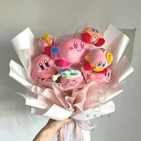 Kirby Flower Bouquet, Kirby Gift Ideas, Kirby Bouquet, Plushie Bouquet, Girl Gift Baskets, Boquette Flowers, Gift Bouquet, Flowers Bouquet Gift, Gift Business