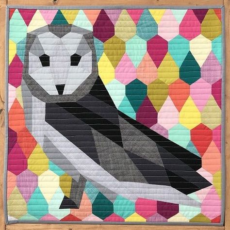 My Owl Barn: Geometric Animal Quilt Patterns by Violet Craft Violet Craft Patterns, Owl Quilt Pattern, Violet Craft, Quilt Animals, Owl Quilts, Palm Canyon, Wood Quilt, Owl Quilt, Painted Barn Quilts