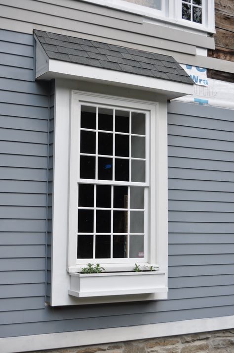 Box Windows Exterior, Gray House With White Trim, Hardy Siding, Bump Out Window, House With White Trim, Window Bump Out, Cottage Restoration, Window Structure, Window Corner