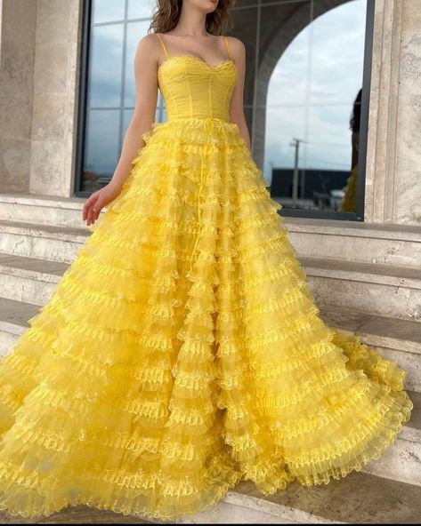 Frill Gown, Elegant Prom Dress, Haldi Dress, Teuta Matoshi, Prom Dress Trends, Gown Fashion, Prom Dresses Yellow, Elegant Prom, Elegant Prom Dresses