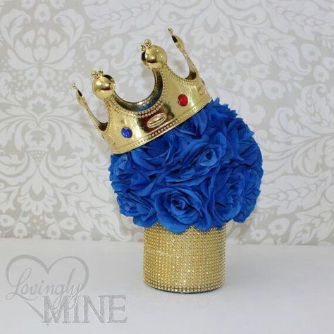 ... Bos Baby, Little Prince Party, Prince Birthday Party, Prince Theme, Boy Baby Shower Ideas, Prince Birthday, Royal Baby Showers, Prince Baby Shower, Gold Birthday Party