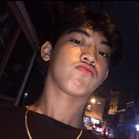 Lawrence Leyva, Filipino Guys, Rpw Ports, Boyfriend Pranks Pictures, Cool Boy Image, Cute Asian Guys, Boy Pictures, Aesthetic Boy