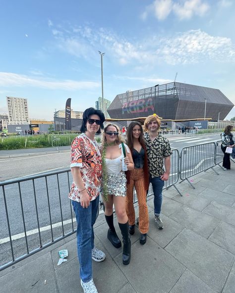 What a joy, what a life, what a chance🕺🎶🪩 ABBA Voyage is a live concert performed by CGI versions of the four members of ABBA. It’s crazy how real the ‘ABBAtars’ look! Definitely recommend for a fun night out in London & be sure to get your best disco outfit on.✨ #abbavoyage #thingstodoinlondon #londontravel Abba Voyage Outfit Ideas, Abba Concert Outfit Ideas, Abba Voyage Outfit, Abba Party Outfit, Abba Concert Outfit, Abba Concert, Abba Voyage, Abba Outfits, Night Out In London