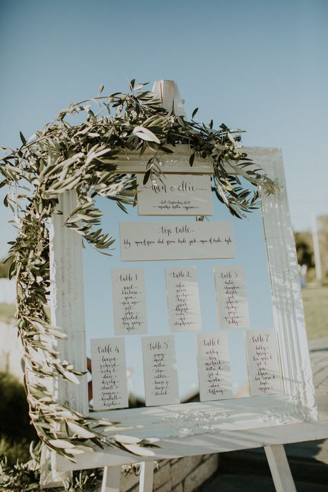 Olive Branch Wedding Centerpiece, Olive Tree Wedding Theme, Olive Branch Wedding Table, Olive Tree Themed Wedding, Greek Wedding Table Decor, Olive Decoration Wedding, Olive Themed Wedding, Wedding Decoration Olive, Olive Trees Wedding