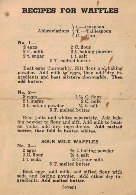 I love the old ones, nothing is left to guess about so that even a beginner can cook. Waffle Iron Recipes, Waffle Maker Recipes, Waffle Recipe, Handwritten Recipes, Grandmas Recipes, What's For Breakfast, Old Fashioned Recipes, Retro Recipes, Waffle Recipes