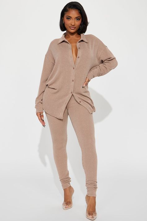 Maddie Ribbed Legging Set - Taupe Fall Lounge Outfits, Pant Suits For Women, Taupe Fashion, Fashion Nova Pants, Ribbed Leggings, Over Sized, Jumpsuit Fashion, Brick Red, Grey Fashion