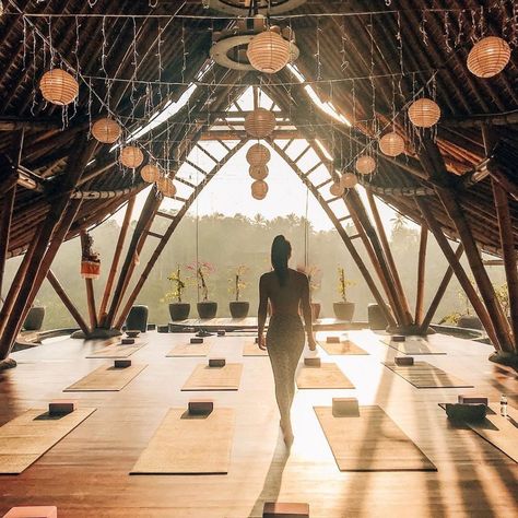 Ubud can be the place for wild adventure in the nature—and a place with high spiritual vibration to heal your exhausted soul. Read the full article here. Modern Yoga Studio, Bali Yoga Retreat, Yoga Place, Ubud Villas, Heal Your Soul, Bali Retreat, Bali Yoga, Healing Retreats, Meditation Studio