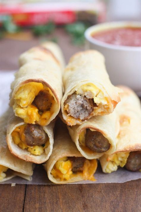 Egg And Sausage Breakfast, Breakfast Taquitos, Breakfast Potluck, Egg And Sausage, Outfit Recipes, Glasses Outfit, Christmas Breakfast Recipe, Camping Breakfast, Toddler Breakfast