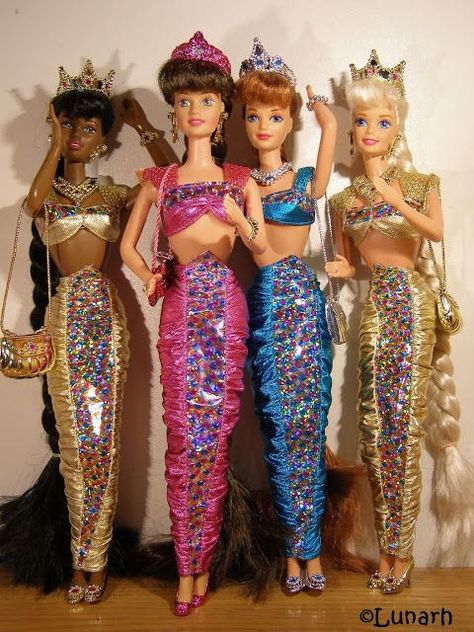 Strange Dolls, Jewel Hair, Steffi Love, Barbie 80s, Mermaid Barbie, Barbie 90s, Dress Barbie Doll, Play Barbie, Barbie Dolls Diy