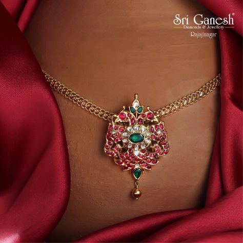 Adorned with zambian emeralds, old burmese ruby, and rosecut diamonds, this exquisite gold necklace epitomizes timeless elegance and heritage craftsmanship. Timeless Treasures 🪔 Shop the Collection: 📍 : 335 1st 'N' Block, Near Vidya Vardhaka School, Rajajinagar, Bangalore-560010 📱 Call/Whatsapp:   9845479000 / 9845212200/  9606777598 Shop online at  www.sriganesh.live Email: info@sriganesh.com #SriGaneshDiamondsAndJewellery #Rajajinagar #AssuredGifts #FineJewellery #Gold #Diamonds #Pla... Vanki Ring, Temple Jewellery Earrings, Long Haram, Choker Necklace Designs, Burmese Ruby, Gold Chain With Pendant, Antique Pendant, Zambian Emerald, Jewellery Earrings