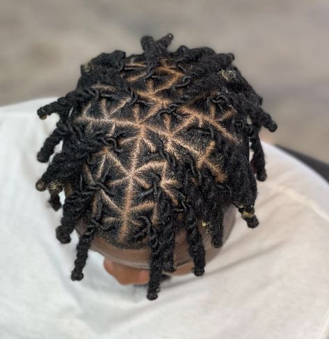 2 Strand Starter Locs Men, Dread Hairstyles For Men Short, Barrel Twist Dreads Men Short, Locs Hairstyles For Men Short, Boys 2 Strand Twist, Three Strand Twist Natural Hair, Invisible Locs Men, 2 Strand Twist Styles Natural Men, High Top Loc Styles For Men