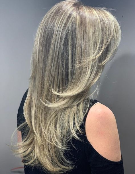 Long Razored Ash Blonde Hairstyle Layered Extensions, Long Layered Shag, Layers On Long Hair, Cute Layered Hairstyles, Super Thick Hair, Trendy Layered Hairstyles, Cuts For Long Hair, Layered Shag, Heavy Layers