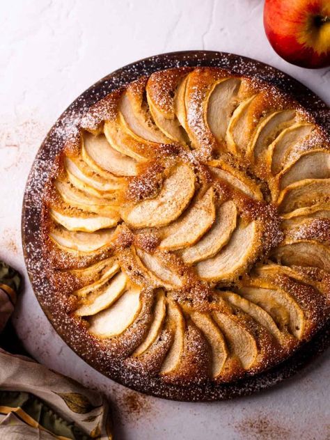 One Bowl Apple Cake Recipe, One Bowl Apple Cake, Apple Cinnamon Cake, Jewish Cuisine, Cinnamon Cake, Tasty Breakfast, Apple Cake Recipes, Healthy Cake, Easiest Apples