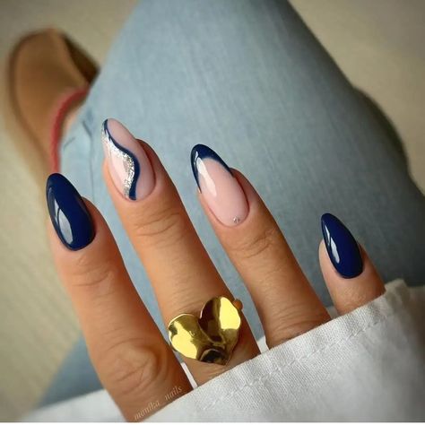 Navy And Silver Nails, Navy Nails Design, Navy Blue Nail Designs, Paznokcie Hello Kitty, Navy Nails, Kutek Disney, Navy Blue Nails, Nagel Tips, Girly Acrylic Nails