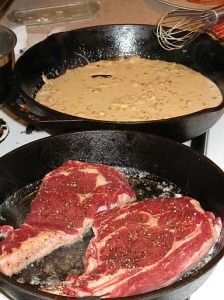 Pioneer Woman Steak, Whiskey Cream Sauce, Steak Cream Sauce, Steak And Whiskey, Sauce For Steak, Whisky Sauce, Man Smile, Whiskey Sauce, Whiskey Cream