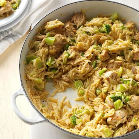 Cheesy Chicken & Broccoli Orzo Recipe: How to Make It Chicken Broccoli Orzo, Veggie Orzo, Broccoli Orzo, Chicken Orzo Pasta, Stuff Chicken, Broccoli And Rice Casserole, Ada Oklahoma, Cheese Sauce For Broccoli, Broccoli And Rice