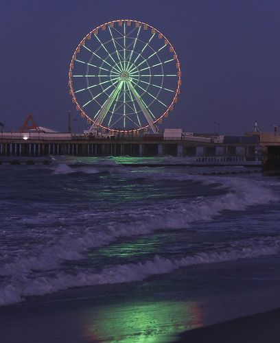 The Steel Pier Ferris Wheel at Atlantic City | rivadock4 |  Another awesome new picture of the beauty of the real Atlantic City Atlantic City Aesthetic, Springsteen Tattoo, Night Scape, Dystopia Rising, Atlantic City Boardwalk, Airport Codes, New Picture, Art Things, Atlantic City