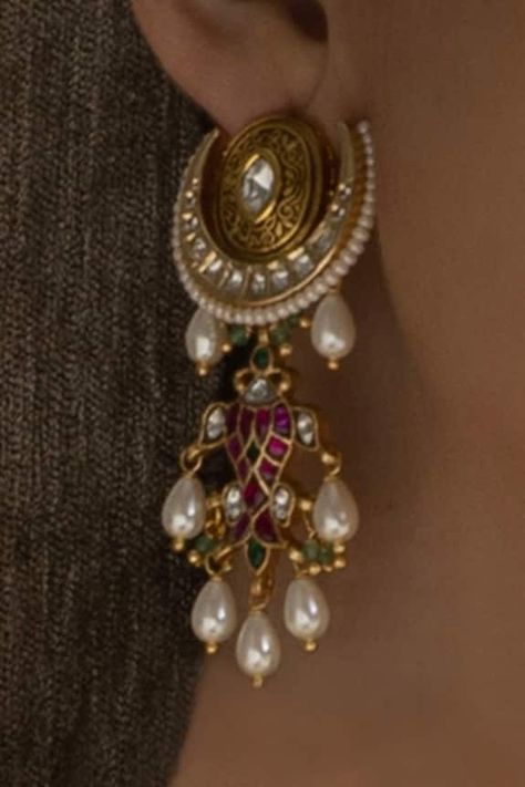 22kt gold plated ornate crescent dangler earrings adorned with hydro polkis, hydro rubies and gleaming shell pearl embellishments. - Aza Fashions Kundan Polki Earrings, Pearl Gold Jewellery, Vintage Gold Jewellery, Big Earrings Gold, Mughal Jewelry, Vintage Indian Jewelry, Gold Jewelry Prom, Neck Pieces Jewelry, Indian Jewelry Earrings