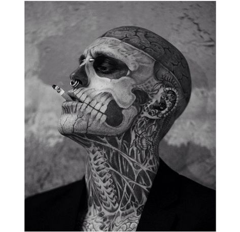 Le tatouage de Rick Genest Rick Genest, Zombie Man, Zombie Boy, Chicanas Tattoo, Grunge Tattoo, Boy Tattoos, Face Tattoo, Skin Art, Body Mods