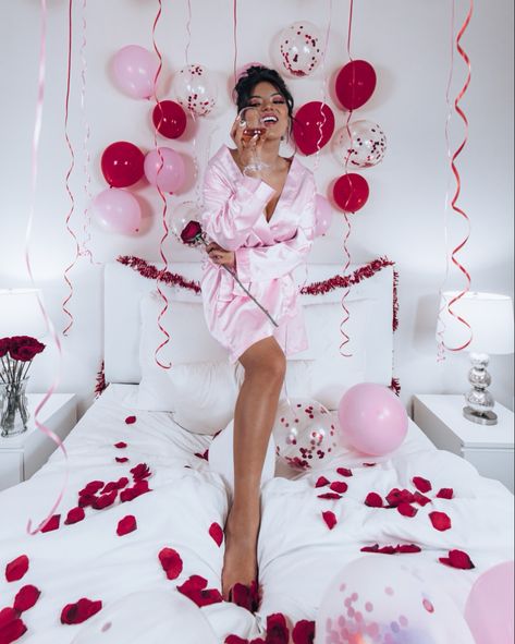 Valentines Bed Photoshoot, Vday Shoot, Valentines Photos, Valentines Photoshoot, Valentine Mini Session, Plain Wedding Dress, Valentine Photo, Lingerie Photos, Mini Session