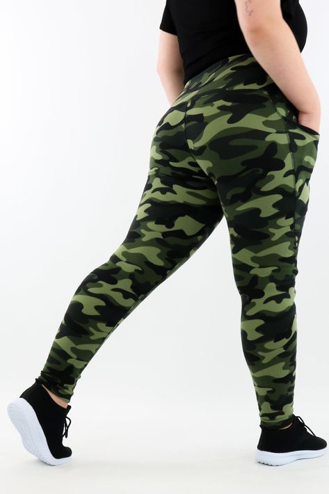 White camo leggings