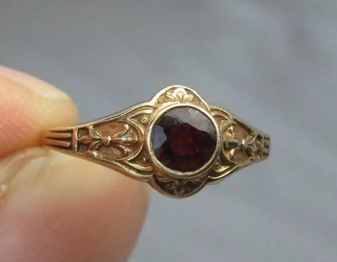 Belle Epoque 18 k gf Garnet Wedding Ring 1800s Wedding Rings, Red Garnet Ring Vintage, Vintage Garnet Ring Gift, Vintage Garnet Ring For Gift, Victorian Garnet Ring, Antique Garnet Ring, Victorian Wedding Ring, Victorian Garnet Silver Ring, Garnet Wedding