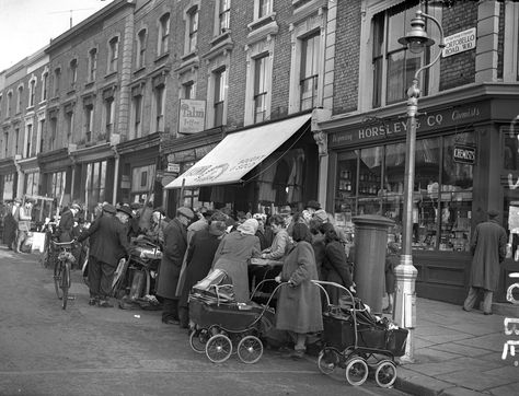 Portobello Road Market, Kennsington London 1950 the year I was born London 1950s, London Markets, Paddington London, North Kensington, Historical London, Portobello Road Market, Maida Vale, Scottish Ancestry, London Market