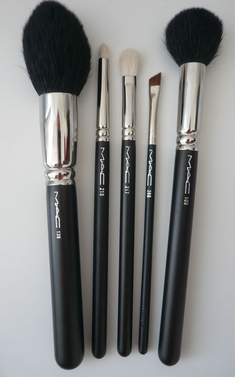 | @BrooklynsCanvas | Mac Makeup Foundation, Mac Makeup Brushes, Mac Makeup Looks, Best Mac Makeup, Mac Brushes, Best Makeup Brushes, Beauty Make-up, Make Up Looks, Mac Makeup