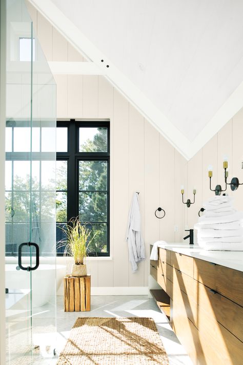 Seapearl Benjamin Moore, Popular Neutral Paint Colors, Warm Neutral Paint Colors, Tranquil Bathroom, Popular Paint Colors, Neutral Paint Color, Neutral Paint Colors, Bathroom Paint Colors, Best Paint Colors