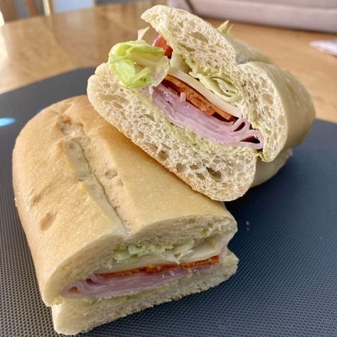 The Perfect Sub Sandwich Sub Sandwich Ideas Party, Sub Sandwich Bar, Sub Sandwich Ideas, Turkey Soup From Carcass, Recipe For Roast, Chicken Caesar Wrap, Sub Sandwich, Chewy Bread, Green Beans With Bacon