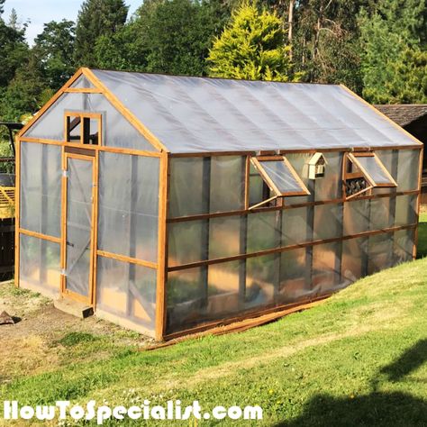 Aquaponic System, Greenhouse Diy, Diy Garden Landscaping, Diy Greenhouse Plans, How To Build Steps, Garden Paradise, Large Greenhouse, Build A Greenhouse, Home Greenhouse