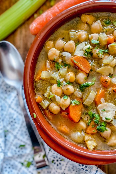 Spanish Peasant Soup Recipe | Why Poor People ate Better than the Rich Peasant Soup Recipe, Peasant Recipes, Peasant Soup, Lent Fasting, Spanish Soup, Mediterranean Dinner, Pantry Challenge, Peasant Food, Fasting Recipes