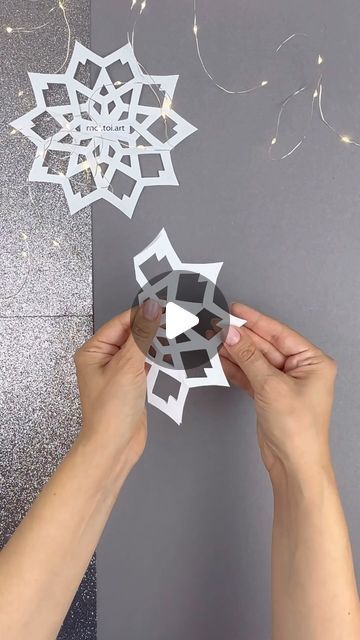 Moi.Toi.art on Instagram: "DIY Christmas decorations ❄️#moitoiart #papercrafts #papercut #paperart #papersnowflakes #snowflakes #origamiart #paperdecor #christmastree #christmasdecor #christmasdecorations #christmasmagic" Christmas Origami, Diy Christmas Decorations, Gift Envelope, Paper Snowflakes, Origami Art, Christmas Snowflakes, Paper Decorations, Christmas Magic, Diy Christmas