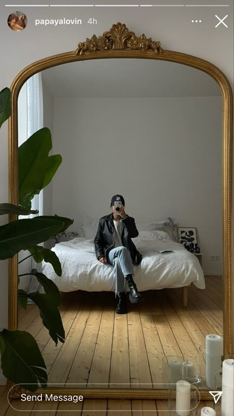 Tall Mirror In Bedroom, Home Plant Ideas, Large Mirror In Bedroom, Length Mirror In Bedroom, Bedroom Full Length Mirror, Big Vintage Mirror, Long Mirror In Bedroom, Full Length Mirror Decor, Classy Room Decor