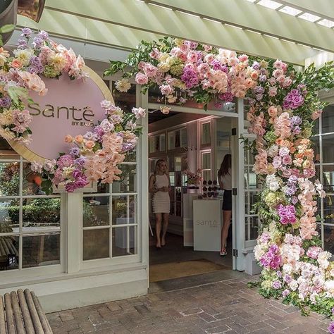 Stunning entry way created today for @santebyenjo @sweatybettypr @dianekhouryweddingsandevents working with @chiswickwoollahra… Flower Shop Decor, Flower Shop Design, Flowers Hanging, Event Stylist, Decoration Shabby, Florist Shop, Coffee Shop Design, Floral Shop, Deco Floral