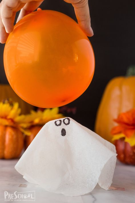 👻 EASY Static Electricity Ghost Experiment Steam Projects For Kids, Activities For October, Halloween Homeschool, Pumpkin Science Experiment, Halloween Experiments, Pumpkin Math Activities, Halloween Science Activities, Candy Science Experiments, Pumpkin Science