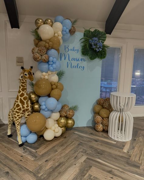 Baby shower 🦒🤍 ✨Thank you to my sweet client for trusting us! • • • • • #babyshower #babyshowerideas #babyboy #giraffe #giraffebabyshower #balloons #balloongarland #balloonsetup #balloondecor #backdrop #customizedsetup #dfwpartyplanner #dfwpartyrentals #dfwrentals #balloonservice #insta Giraffe Baby Shower Theme Boy, Giraffe Baby Shower Theme, Jungle Baby Shower Decorations, Baby Shower Safari Theme, Baby Shower Theme Decorations, Baby Shower Giraffe, Baby Announcement Photos, Giraffe Baby, Jungle Baby Shower