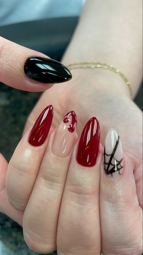 Blood Nails, Black Halloween Nails, Holloween Nails, Wine Nails, Halloween Acrylic Nails, October Nails, Goth Nails, Halloween Nail Designs, Pretty Acrylic Nails