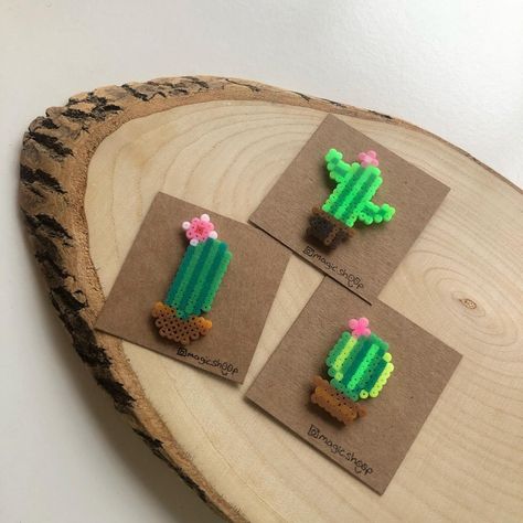 Cactus pins made of plastic beads. Mini Cactus, Diy Perler Bead Crafts, Diy Perler Beads, Cactus Design, Iron Beads, Beaded Brooch, Plastic Beads, Hama Beads, Perler Beads