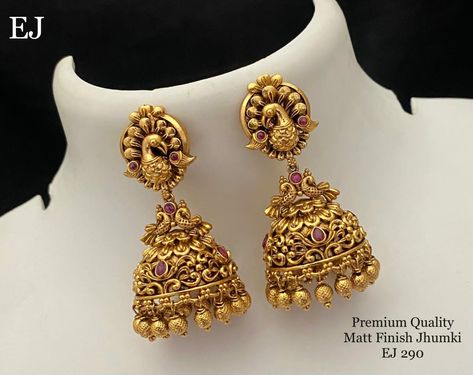 Jumka Gold Designs, Jhumki Designs Gold, Antique Earrings Gold, Gold Jhumka Designs, Golden Jhumka, Gold Jhumka, Jhumka Designs, Gold Jhumka Earrings, Gold Earrings Models