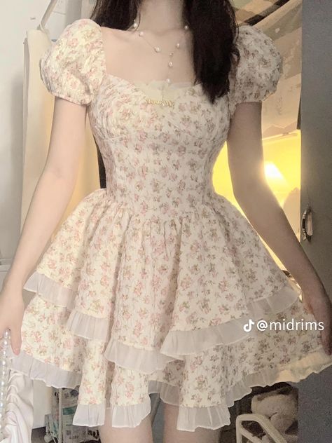 Cute Dress Outfits, Fairytale Dress, Fashionista Clothes, Easy Trendy Outfits, Vestidos Vintage, Really Cute Outfits, Casual Style Outfits, Fancy Dresses, Outfits Casuales