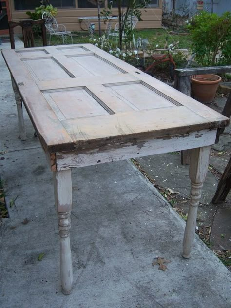 old doors made into tables | Old Is Better Than New - Projects Using Vintage Doors and Windows Old Door Tables, Door Tables, Old Door Ideas, Old Door Projects, Door Projects, Door Table, Old Table, Doors Repurposed, Vintage Doors