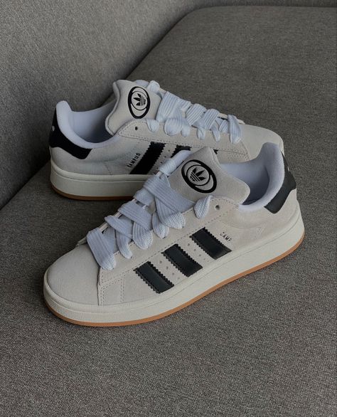 Adidas Campus 00s, Dr Shoes, Trendy Shoes Sneakers, Pretty Shoes Sneakers, Shoes Outfit Fashion, Cute Nike Shoes, Hype Shoes, Crystal White, Girly Shoes