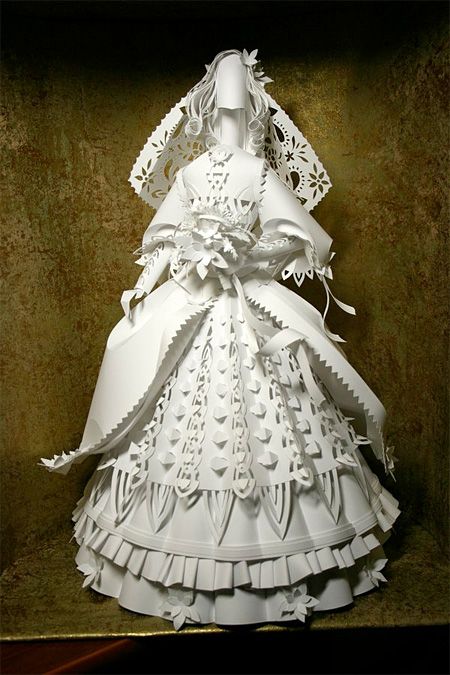 Paper Doll by Asya Kozina Paper Costume, Recycled Dress, Paper Clothes, Paper Fashion, Origami Paper Art, Paper Dress, Art Dolls Handmade, Recycled Fashion, Paper Cut Art